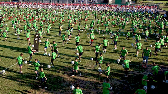 Diadora встановила новий рекорд Гіннеса з підтримки футбольного м’яча