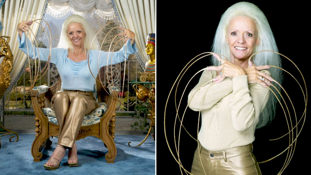 Лі Редмонд з її знаменитими нігтями