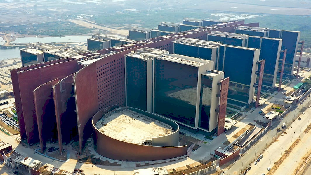 Сурайтська Біржа Діамантів в Індії