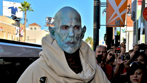 Білл Блейр у ролі персонажа зі спецефектами