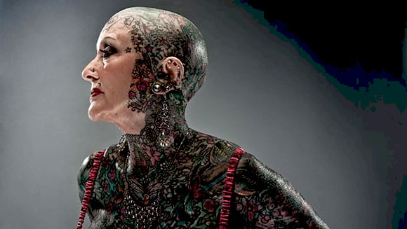 Ізобель Варлі, жінка з найбільшою кількістю татуювань